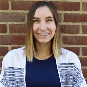 Meet your Posher, Ivy